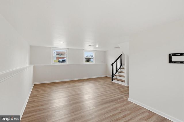 39 HEIGHTS LN, Feasterville Trevose, PA 19053