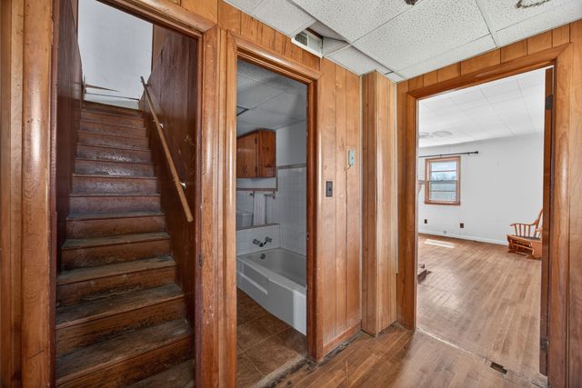 1298 S Bunker Hill Rd, Sparta, TN 38583