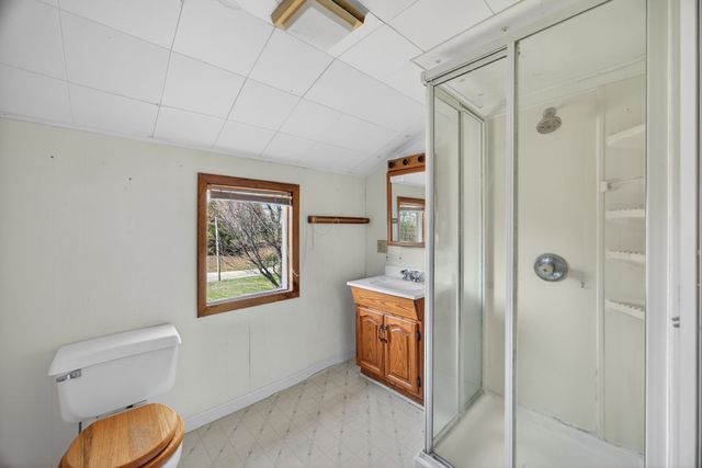 1298 S Bunker Hill Rd, Sparta, TN 38583