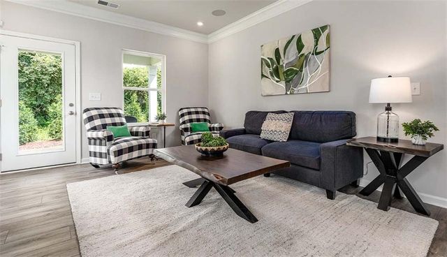 105 Summerfield Place Drive, Carrollton, GA 30117