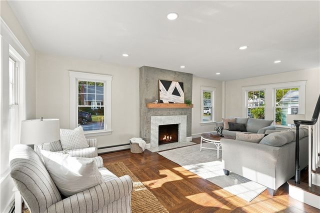151 Myrtle Avenue, Warwick, RI 02886