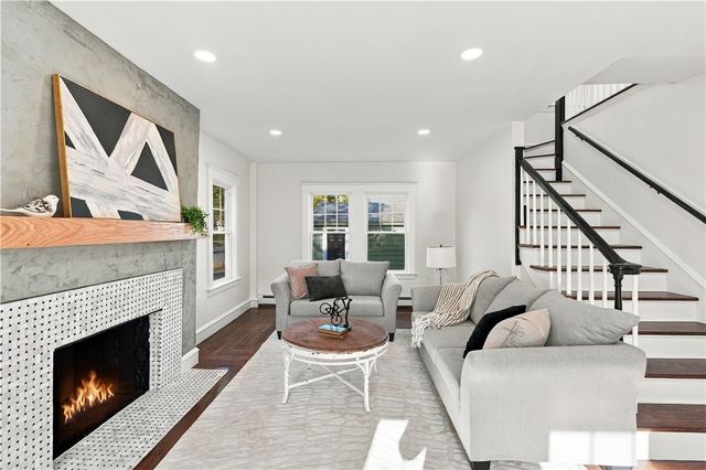 151 Myrtle Avenue, Warwick, RI 02886