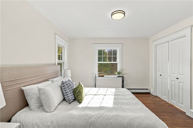 151 Myrtle Avenue, Warwick, RI 02886