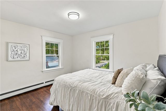 151 Myrtle Avenue, Warwick, RI 02886