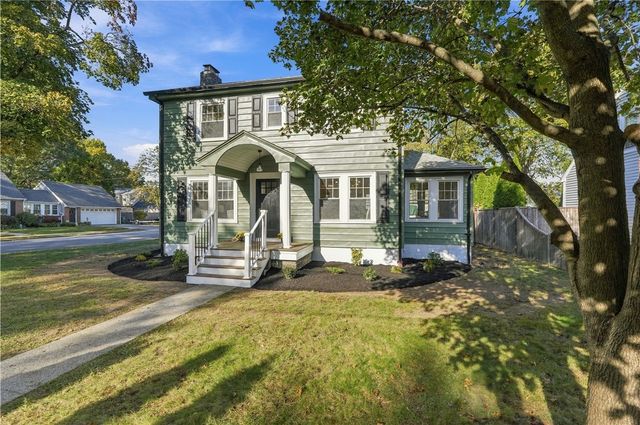 151 Myrtle Avenue, Warwick, RI 02886