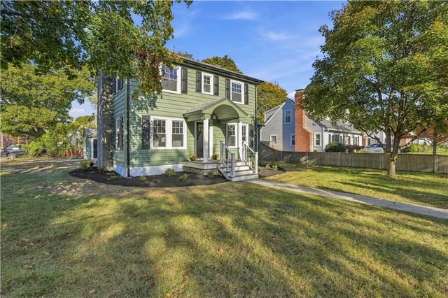 151 Myrtle Avenue, Warwick, RI 02886