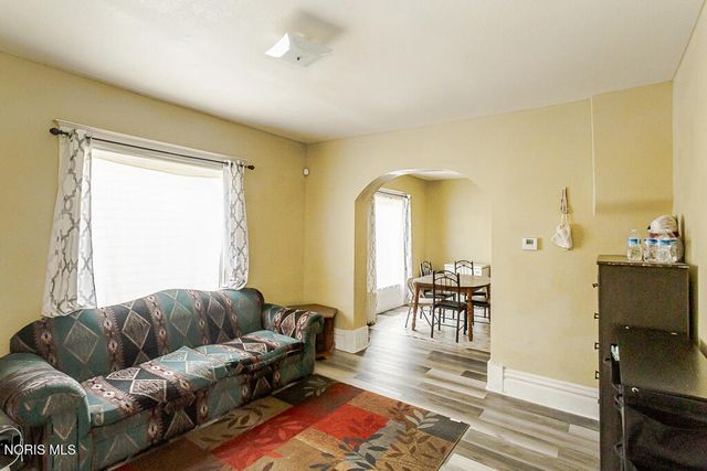 425 Bassett Street, Toledo, OH 43611