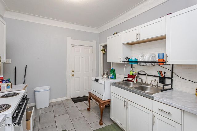 425 Bassett Street, Toledo, OH 43611
