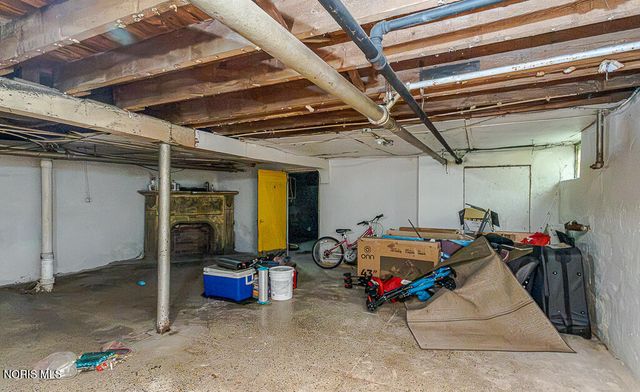 425 Bassett Street, Toledo, OH 43611