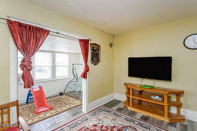 425 Bassett Street, Toledo, OH 43611