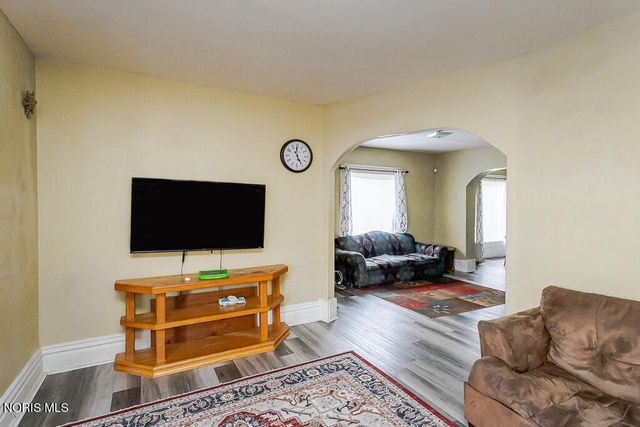 425 Bassett Street, Toledo, OH 43611