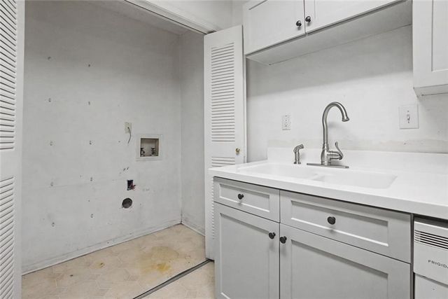 319 Park Ridge Circle, Marietta, GA 30068