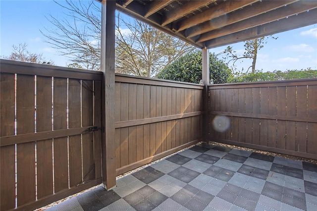 319 Park Ridge Circle, Marietta, GA 30068