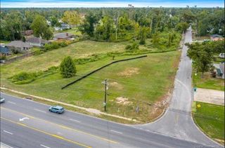1171 Sam Houston Jones Parkway, Moss Bluff, LA 70611