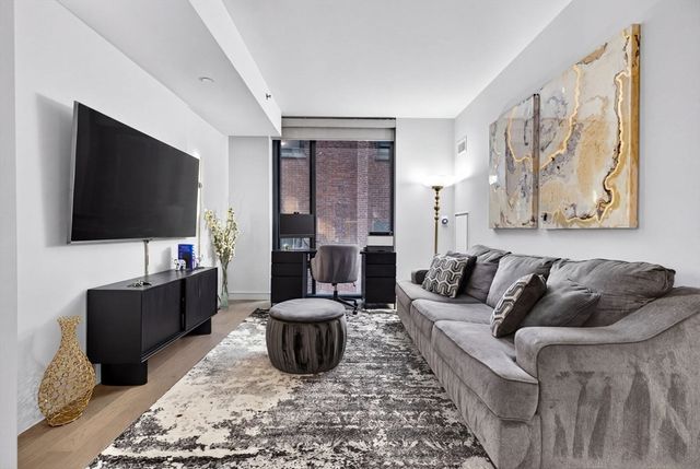 55 Lagrange St 409, Boston, MA 02116