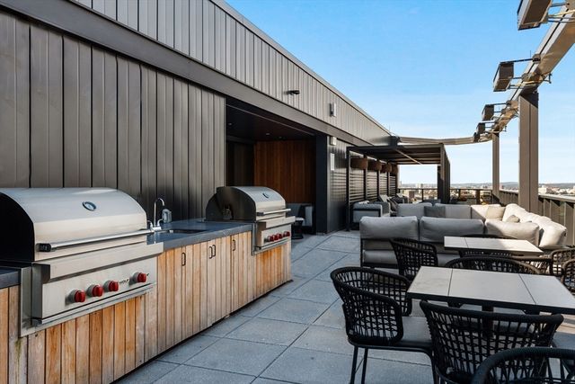 55 Lagrange St 409, Boston, MA 02116