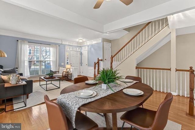 5432 SUMMER LEAF LN, Alexandria, VA 22312