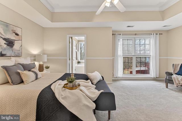 5432 SUMMER LEAF LN, Alexandria, VA 22312