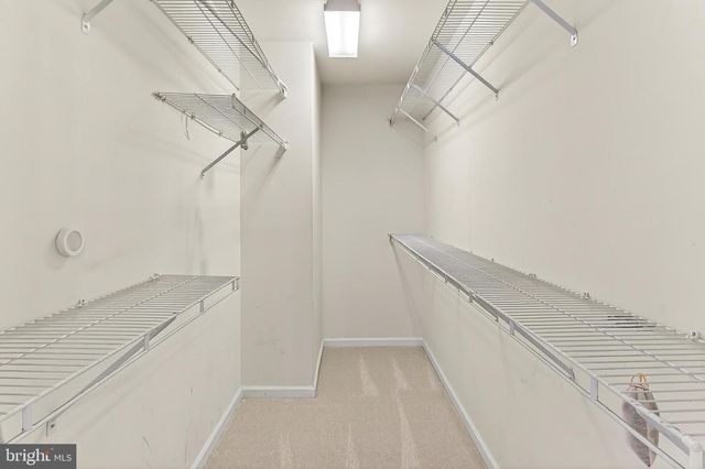 5432 SUMMER LEAF LN, Alexandria, VA 22312