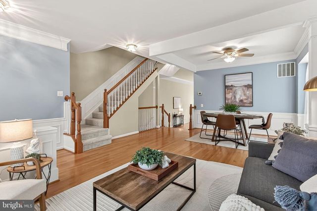 5432 SUMMER LEAF LN, Alexandria, VA 22312