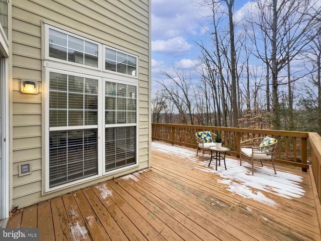 5432 SUMMER LEAF LN, Alexandria, VA 22312