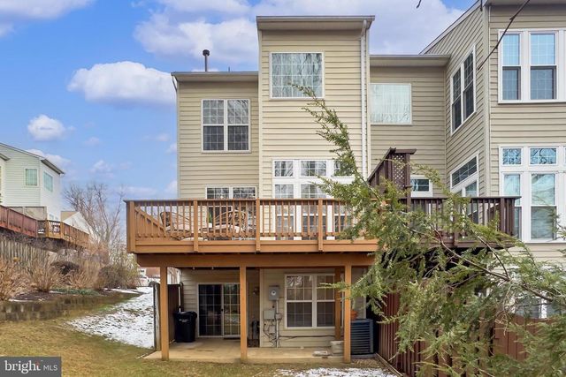 5432 SUMMER LEAF LN, Alexandria, VA 22312