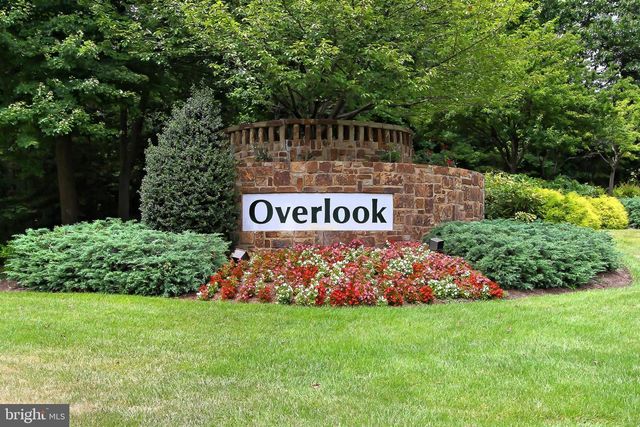 5432 SUMMER LEAF LN, Alexandria, VA 22312