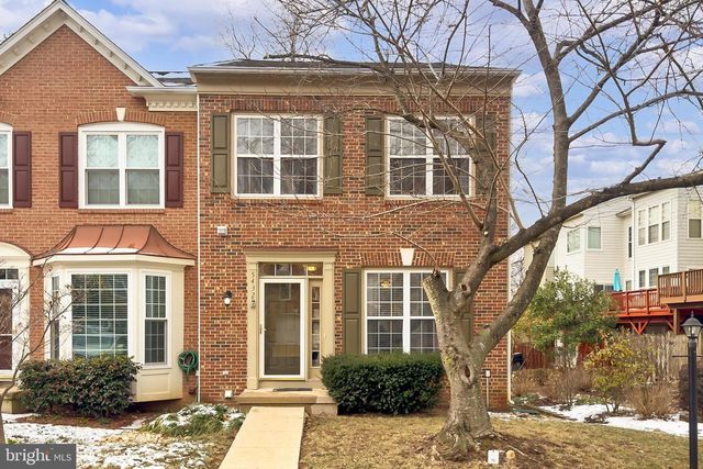 5432 SUMMER LEAF LN, Alexandria, VA 22312