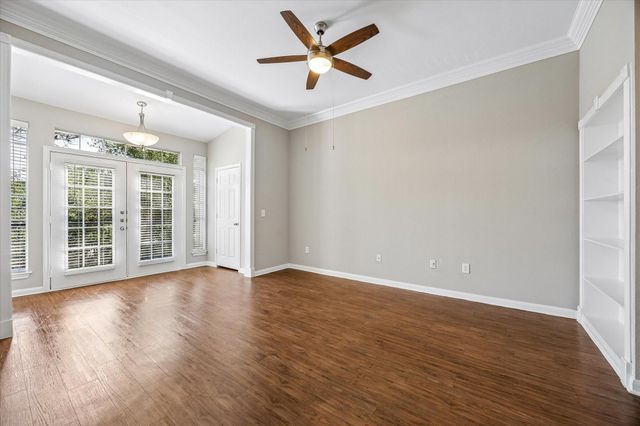 5353 Memorial Drive 2075, Houston, TX 77007