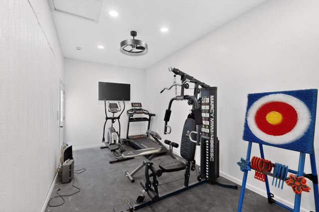 1027 Parkland View Drive NW, Albuquerque, NM 87120