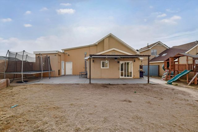 1027 Parkland View Drive NW, Albuquerque, NM 87120