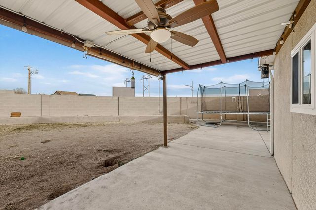 1027 Parkland View Drive NW, Albuquerque, NM 87120