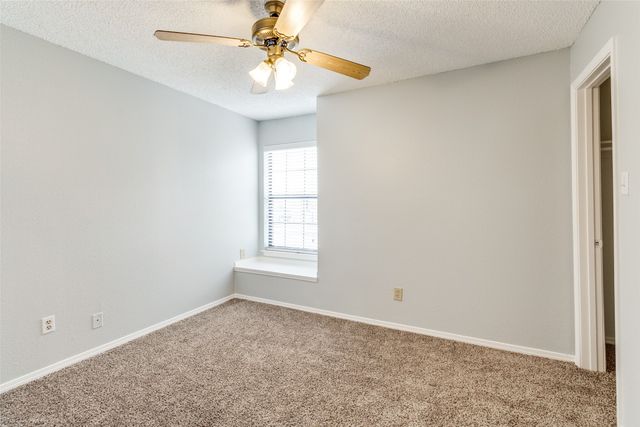 5757 E University Boulevard 22T, Dallas, TX 75206