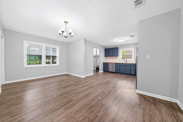 1301 S Dixon Drive, Columbus, GA 31906