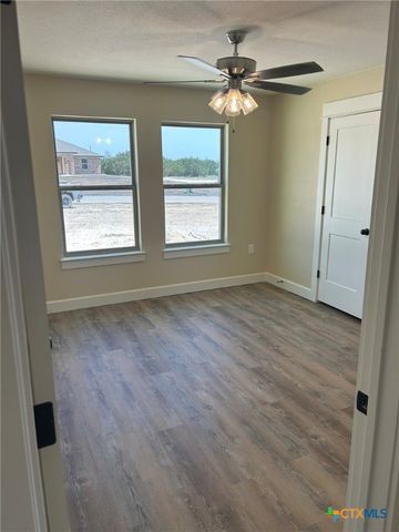 3172 Fish Pond Drive, Copperas Cove, TX 76522