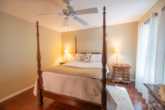 13 Mine Road, Jamesburg, NJ 08831