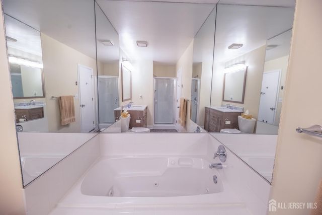 13 Mine Road, Jamesburg, NJ 08831