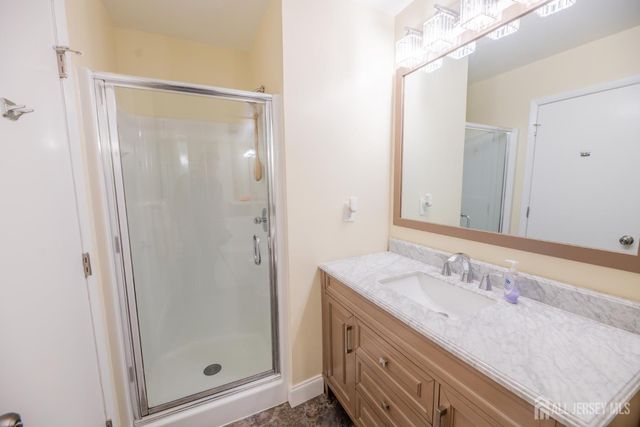 13 Mine Road, Jamesburg, NJ 08831