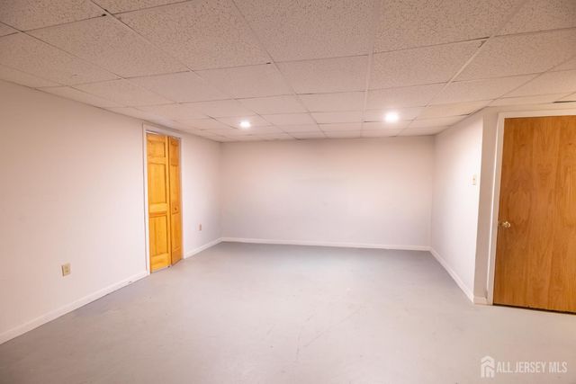 13 Mine Road, Jamesburg, NJ 08831