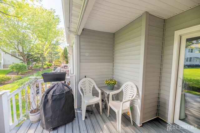 13 Mine Road, Jamesburg, NJ 08831