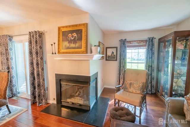 13 Mine Road, Jamesburg, NJ 08831