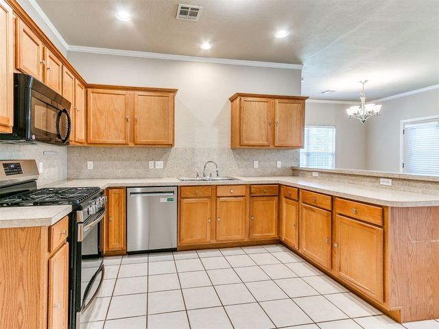 5913 SE 67th Street, Oklahoma City, OK 73135