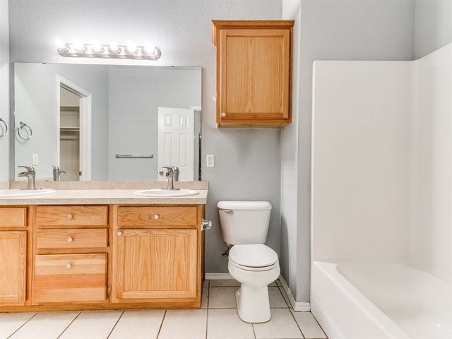 5913 SE 67th Street, Oklahoma City, OK 73135