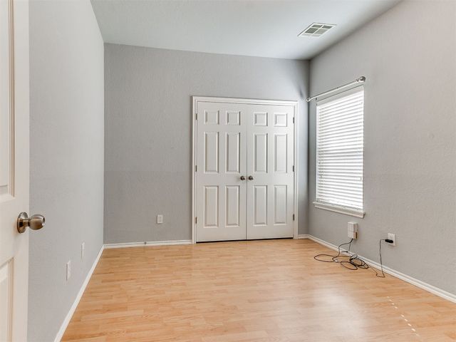 5913 SE 67th Street, Oklahoma City, OK 73135