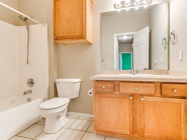 5913 SE 67th Street, Oklahoma City, OK 73135