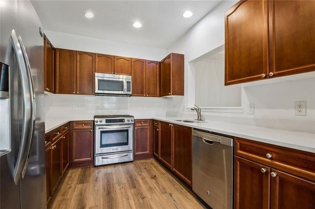 3205 Abbott Drive SW 20, Powder Springs, GA 30127
