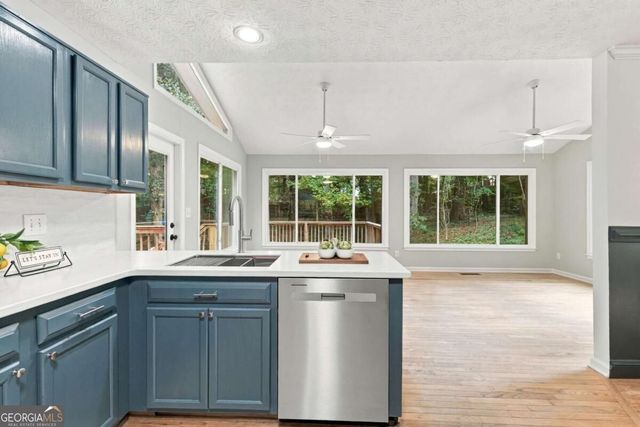 210 Crabapple Lane, Powder Springs, GA 30127