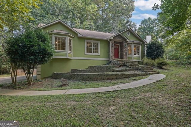 210 Crabapple Lane, Powder Springs, GA 30127