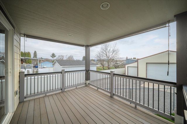 1214 S Progress Rd, Spokane Valley, WA 99037