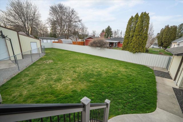 1214 S Progress Rd, Spokane Valley, WA 99037